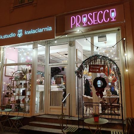 イノブロツワフ Rynek 14 & Restaurant Bed & Breakfast エクステリア 写真