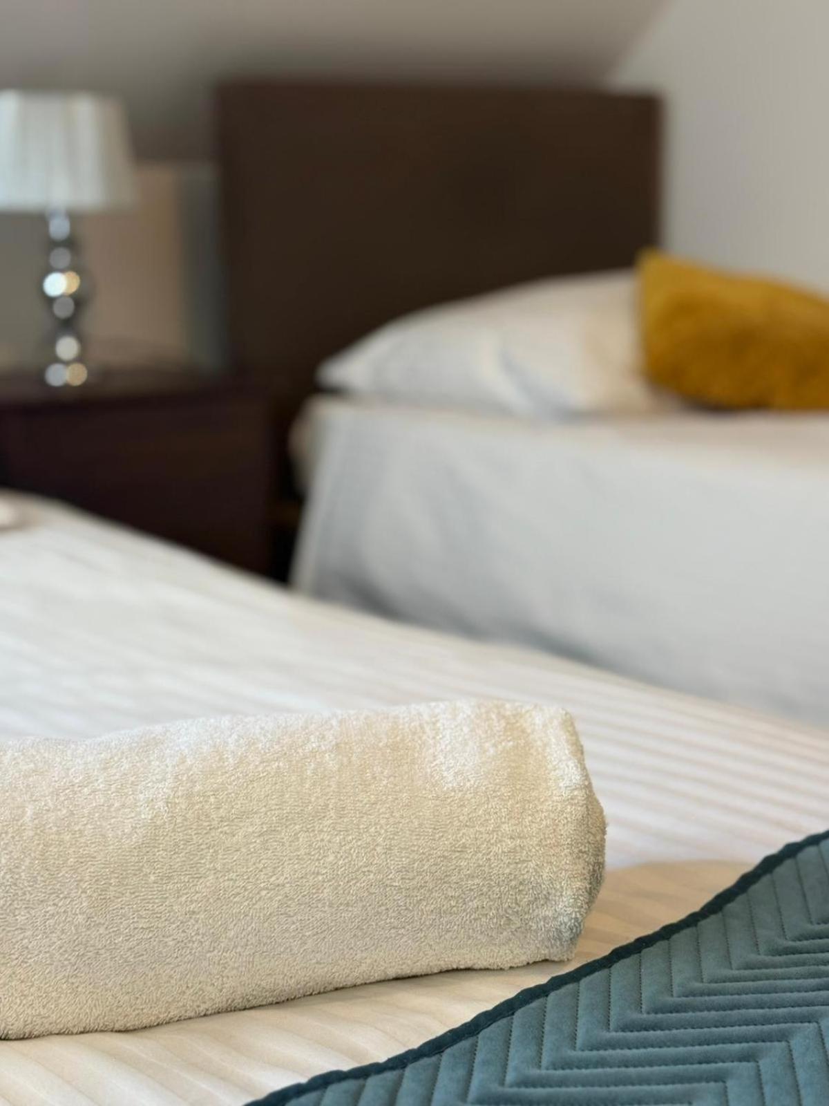 イノブロツワフ Rynek 14 & Restaurant Bed & Breakfast エクステリア 写真